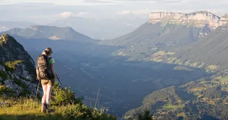 Vue sur le Mont Granier depuis le Grand Som Vue sur le Mont Granier depuis le Grand Som