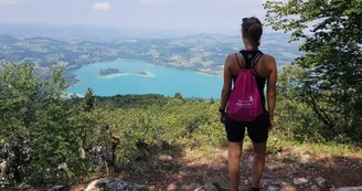 Randonnée avec vue lac Aiguebelette