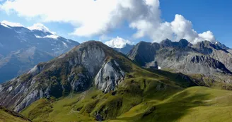 Randonnée pédestre en itinérance sur 3 jours : Les 3 Cols Randonnée pédestre en itinérance sur 3 jours : Les 3 Cols