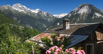 Vue sur Grand bec depuis Lachenal - Bozel Vue sur Grand bec depuis Lachenal - Bozel