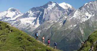 Sur le sentier de la boucle du Mont Jovet - Bozel Sur le sentier de la boucle du Mont Jovet - Bozel