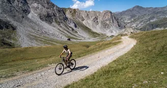 Montée enduro de Valfréjus sur Arrondaz