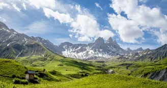 Montée aux Aiguilles d'Arves