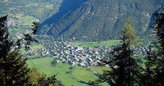 Vue sur le village de Séez