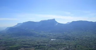 Vue sur le Granier depuis la Roche du Guet