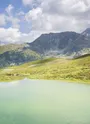 Vue sur le Lac du Carroley depuis la boucle du Carroley