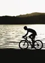 Cycliste + Lac